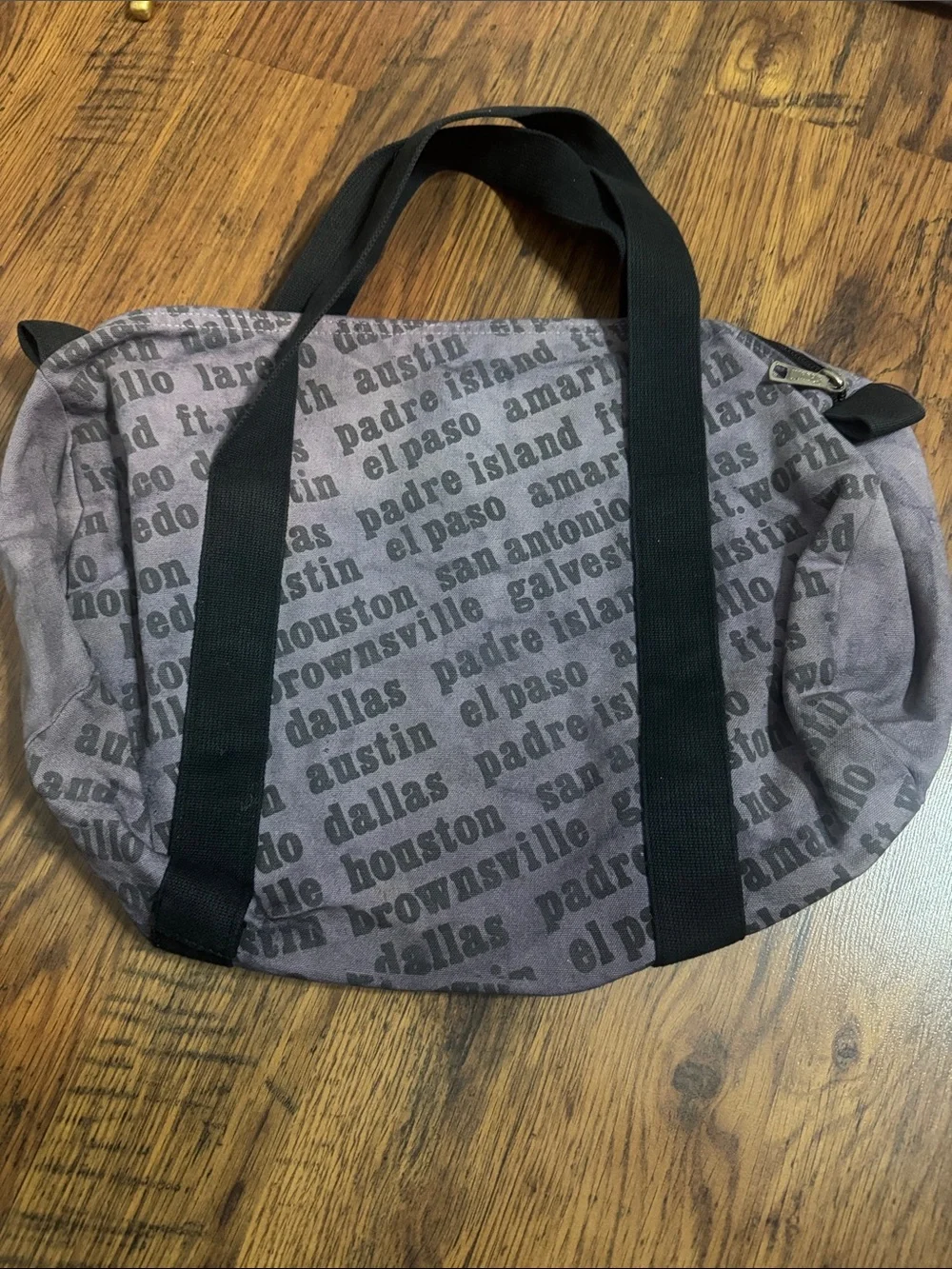 Texas Cities Weekender Duffel Bag with Black Straps 43.T
